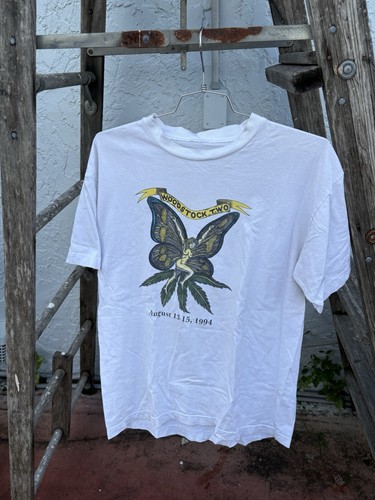 Vintage 1994 woodstock two - vintage,